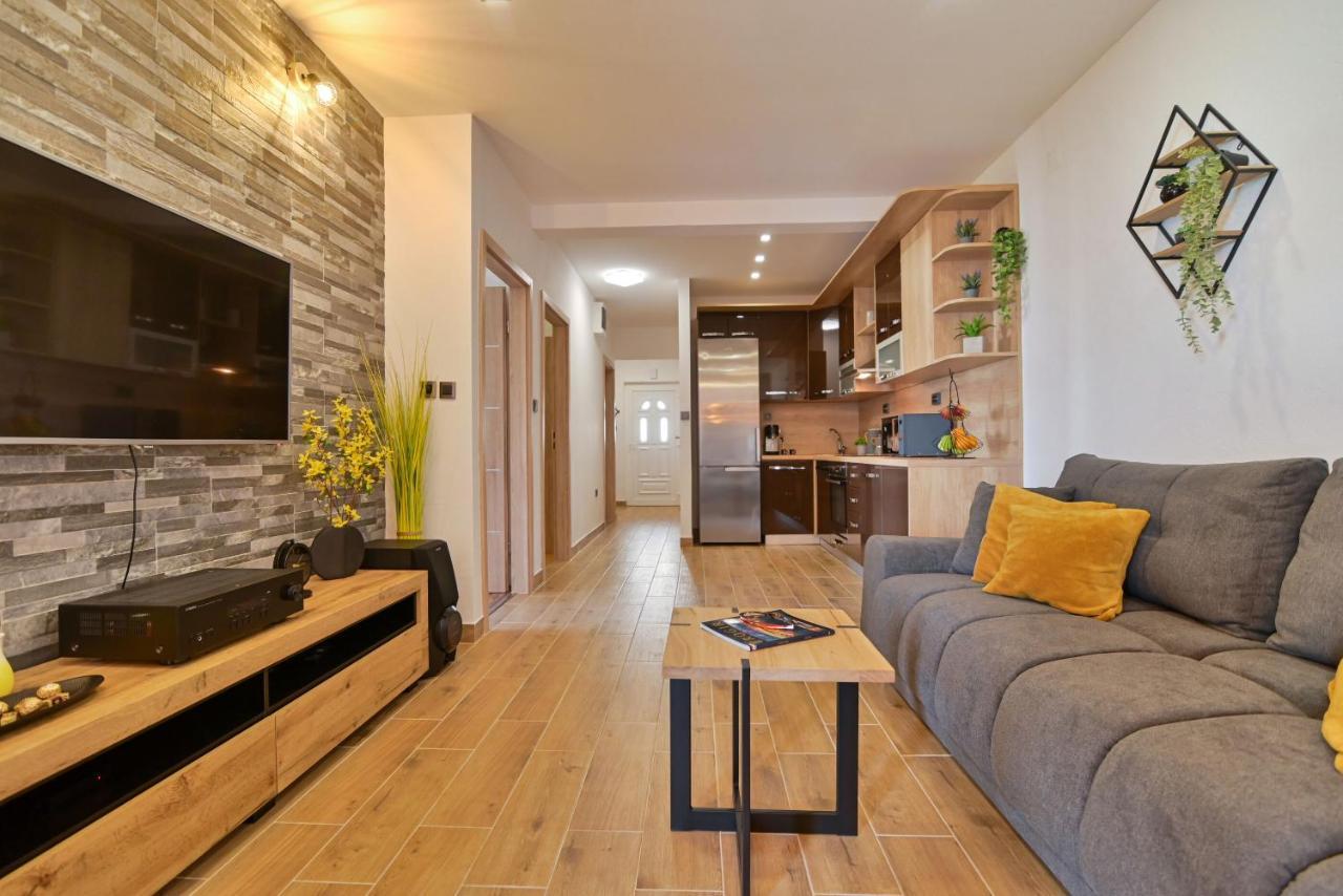 טרוגיר Apartment Sunset מראה חיצוני תמונה